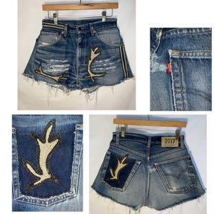 History Repeats “Levi” denim shorts